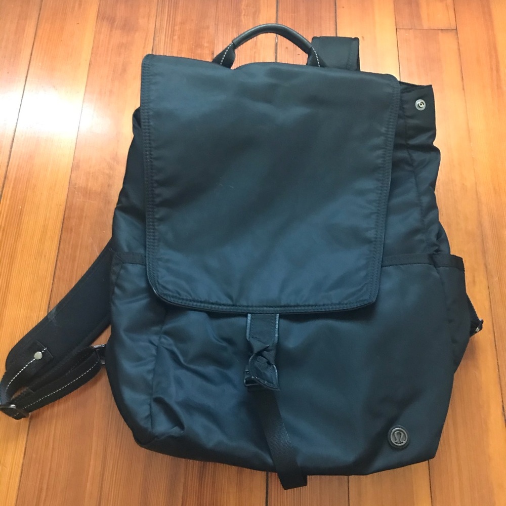Black Lululemon Backpack
